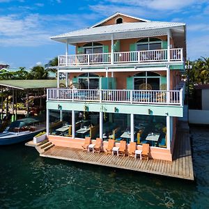 Bocas Paradise Hotel